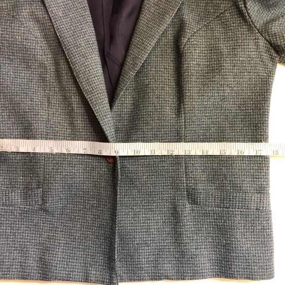 Vintage Wool Tweed Blazer - Picture 6 of 8